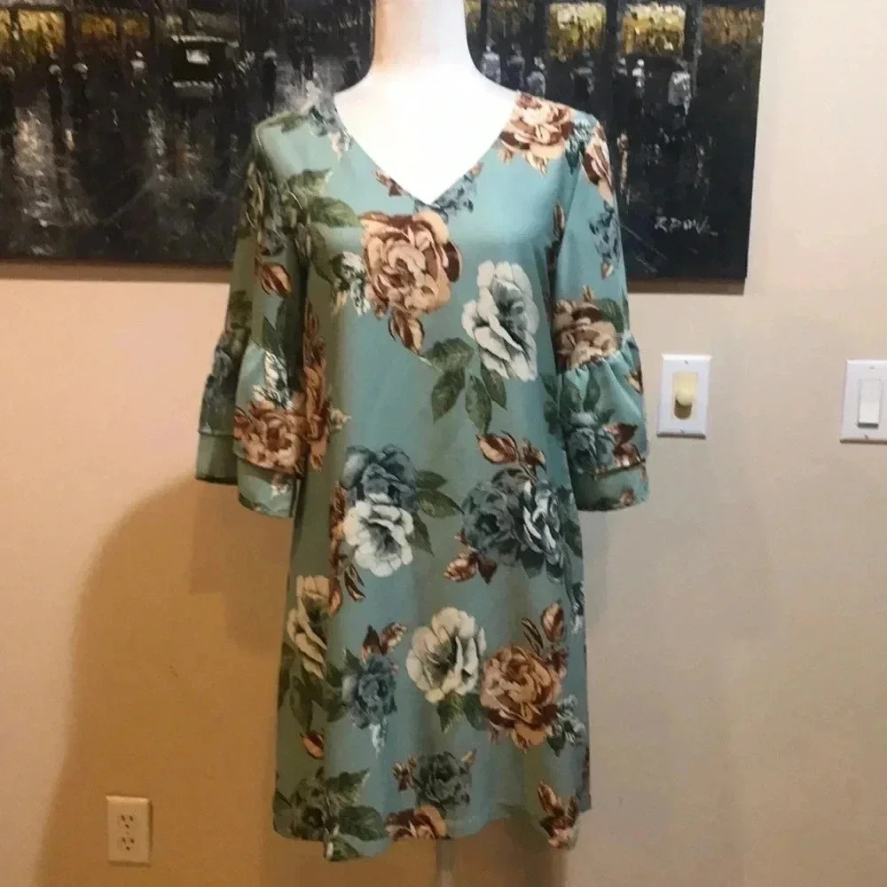 Belongsci Floral V-Neck Bell Sleeve A-Line Mini Dress Size Small